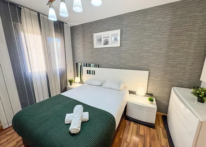 Cineasta Del Pilar - Turistea